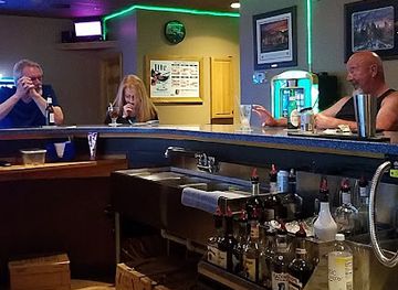 west-virginia/eastern-panhandle/bar/smokies-bar