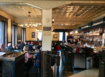 canada/avalon-peninsula/bar/bernard-stanley-gastropub