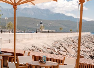 montenegro/piva-river-valley/bar/zen-sea-lounge