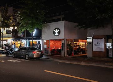 south-korea/daegu/kim-gwangseok-gil-street/bar/percent-craft-beer