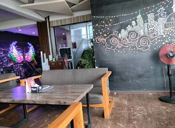 nepal/kanchenjunga-base-camp/bar/cityscape-lounge-and-bar