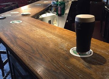ireland/county-leitrim/bar/rooneys-cosy-corner