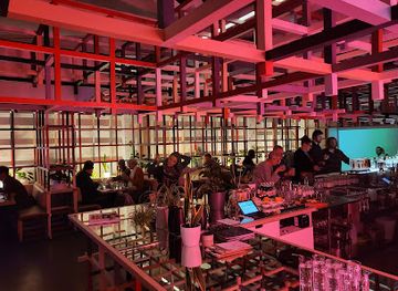 australia/tasmanian-wilderness/bar/gin-bar-by-forty-spotted