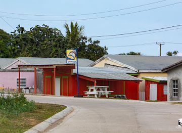 saint-kitts-and-nevis/cayon/bar/sherma-bar