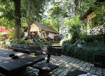 germany/franconian-switzerland/bar/griess-keller-geisfeld-zufahrt-nur-uber-kellerweg-moglich