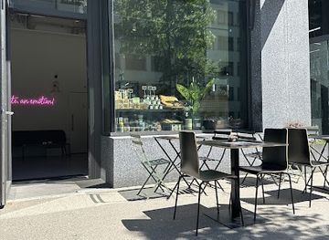 switzerland/zurich/bar/via-del-gusto-28-italienischer-aperitif-frische-focaccia-in-zurich
