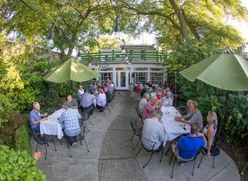 michigan/saugatuck/bar/coast-236-restaurant-bar