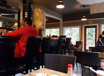 washington/san-juan-islands/bar/the-fork-at-agate-bay