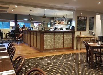 australia/darling-downs/bar/downs-hotel