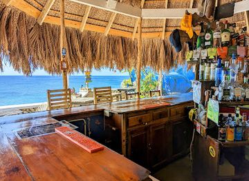 jamaica/negril-area/bar/ltu-cliff-bar-and-restaurant