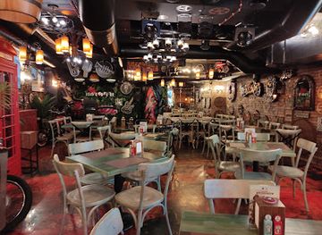 armenia/lori-highlands/bar/hot-pub