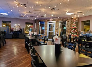 north-dakota/lake-metigoshe-state-park/bar/marie-s