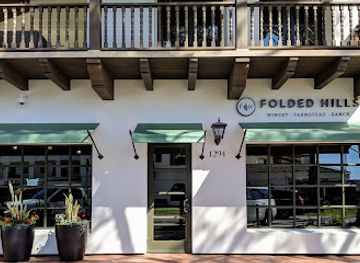 california/santa-barbara/montecito/bar/folded-hills-montecito-tasting-room