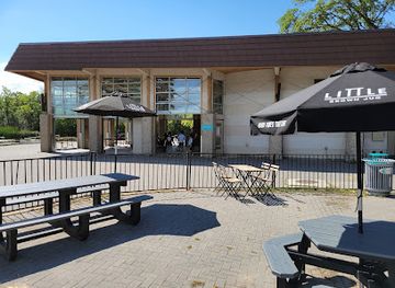 canada/winnipeg/assiniboine-park/bar/cargo-bar