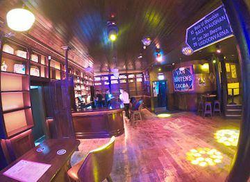 ireland/county-limerick/bar/molly-s-bar-and-restaurant