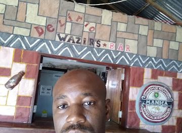 mozambique/cabo-delgado-province/bar/delirio-wazir-s-bar