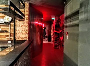 italy/irpinia/bar/tilt