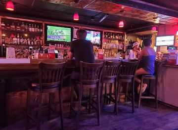 nebraska/lincoln/bar/storm-cellar