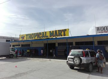 papua-new-guinea/east-new-britain/bar/tropical-supermarket