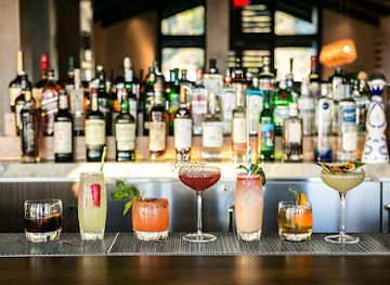 california/burbank/bar/castaway