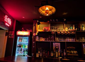 germany/cologne/ehrenfeld/bar/red-fox-bar