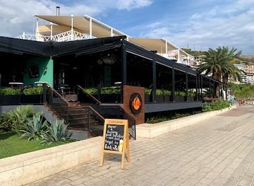 albania/saranda/bar/rock-blues-saranda