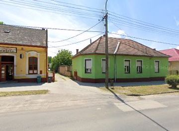 hungary/southern-transdanubia/bar/csalogany-presszo