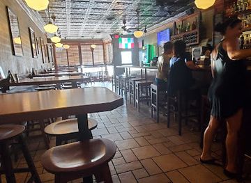 north-carolina/greensboro/old-irving-park/bar/tap-room