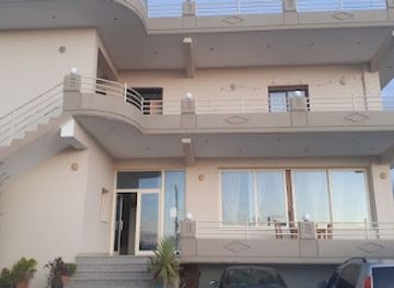 albania/tomorr-mountain/bar/bar-kafe-asllani