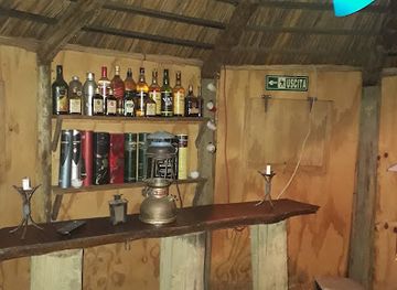 uruguay/sierra-de-las-animas/bar/favela-chic-cabanas-y-bar