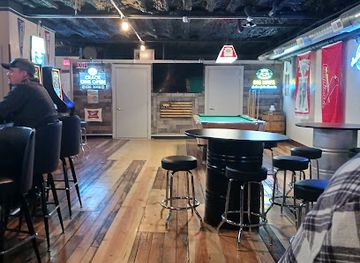 missouri/ha-ha-tonka-state-park/bar/the-keg-room