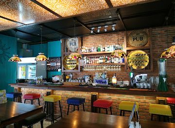 sri-lanka/hill-country/bar/british-pub-at-one-galle-face