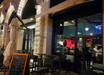 france/marseille/le-panier/bar/droit-au-fut