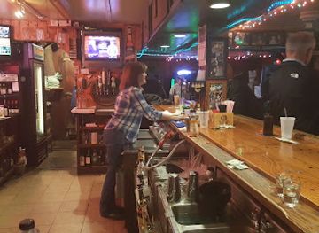 massachusetts/mount-greylock-state-reservation/bar/state-street-tavern