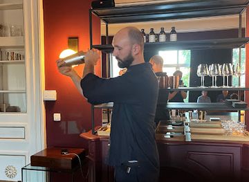 Le Cabinet - bar d'hôte