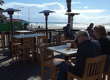 california/san-diego/mission-beach/bar/lahaina-beach-house