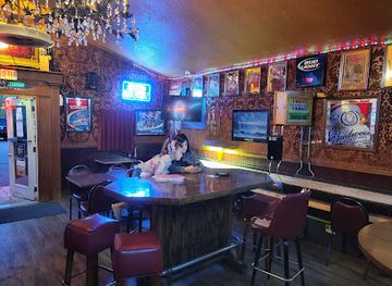 missouri/bootheel/bar/the-glory-hole-bar