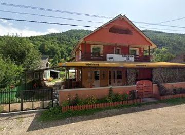 romania/ceahlau-national-park/bar/magazin-mixt-bar