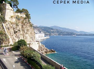 monaco/fontvieille-park/bar/garden-perk