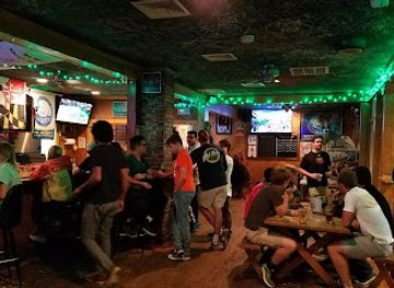 maryland/blackwater-national-wildlife-refuge/bar/green-door-tavern