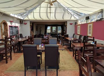 guernsey/sark/bar/nicole-s