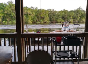 florida/suwannee-river/bar/suwannee-belle-landing