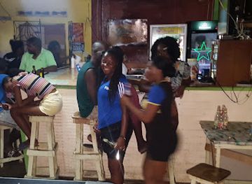 saint-lucia/dennery-quarter/bar/bh-seaside-restaurant-bar