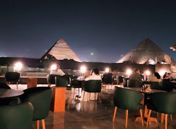 egypt/giza-plateau/bar/tree-lounge-pyramids-branch