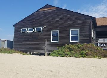 connecticut/hammonasset-beach-state-park/bar/hammonasset-beach