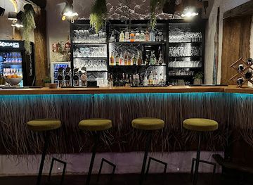 austria/kaprun/bar/owlz-bowlz