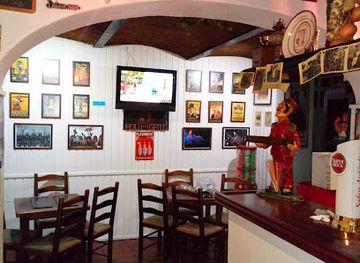 portugal/evora/bar/aqui-ha-gato