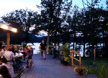 maryland/deep-creek-lake/bar/dutch-s-at-silver-tree-restaurant