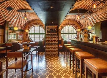 india/delhi/lodhi-gardens/bar/the-chatter-house