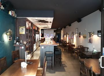 belgium/ghent/bar/woody-s